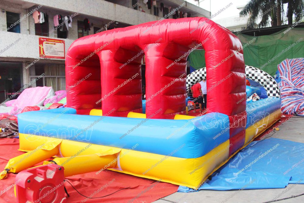 fun-horse-race-track-channal-inflatables